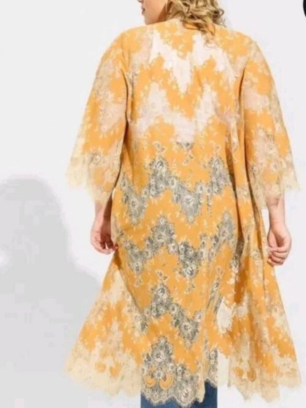 Torrid Woman's Plus-Size Inga Gold Lace Open-Front Maxi Kimono Sz 26